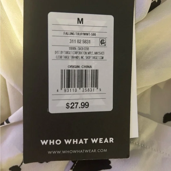 NWT Who What Wear Falling Tulip Button Up size medium - Picture 7 of 9